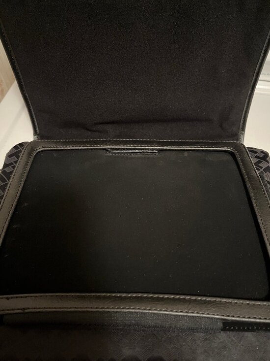 TOMMY HILFIGER CANVAS COMPUTER BREIF CASE CROSSBODY/SHOULDER GOLD TONE HARDWARE - Picture 7 of 9